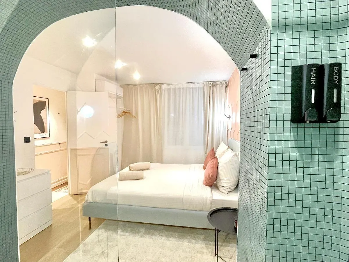 Les 3 Arches - Grenoble Apartment 0*,  France